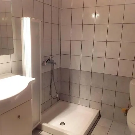 Nafsika Apartamento *